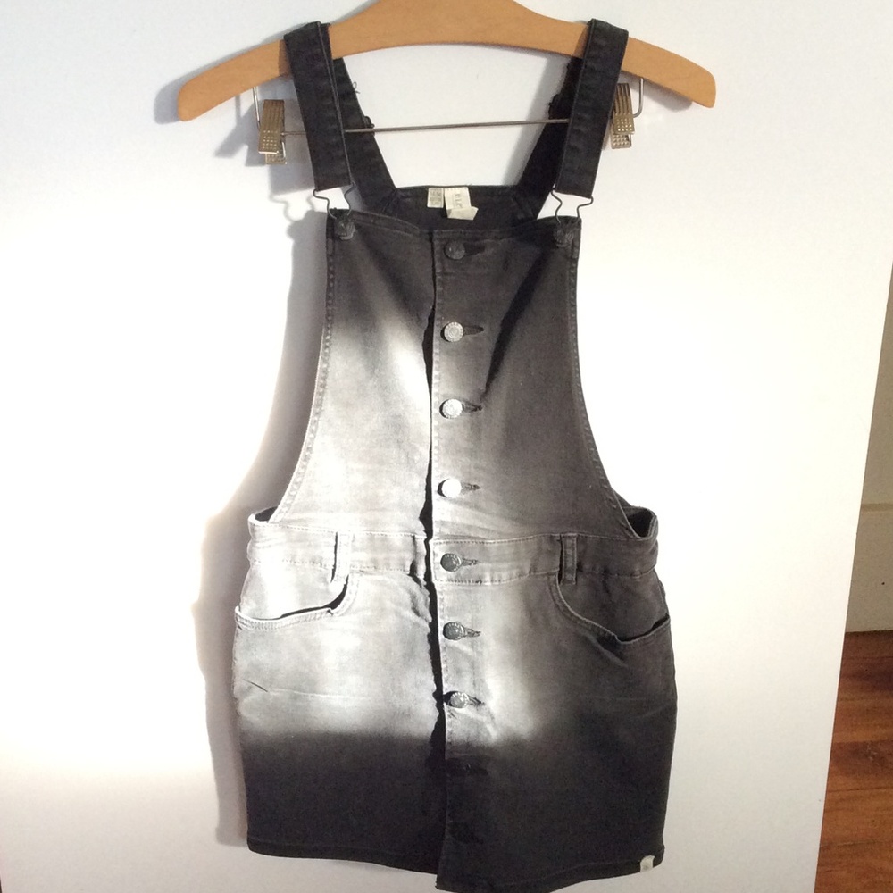 Element Stretch Overall Skirt Blk. Denim in Medium